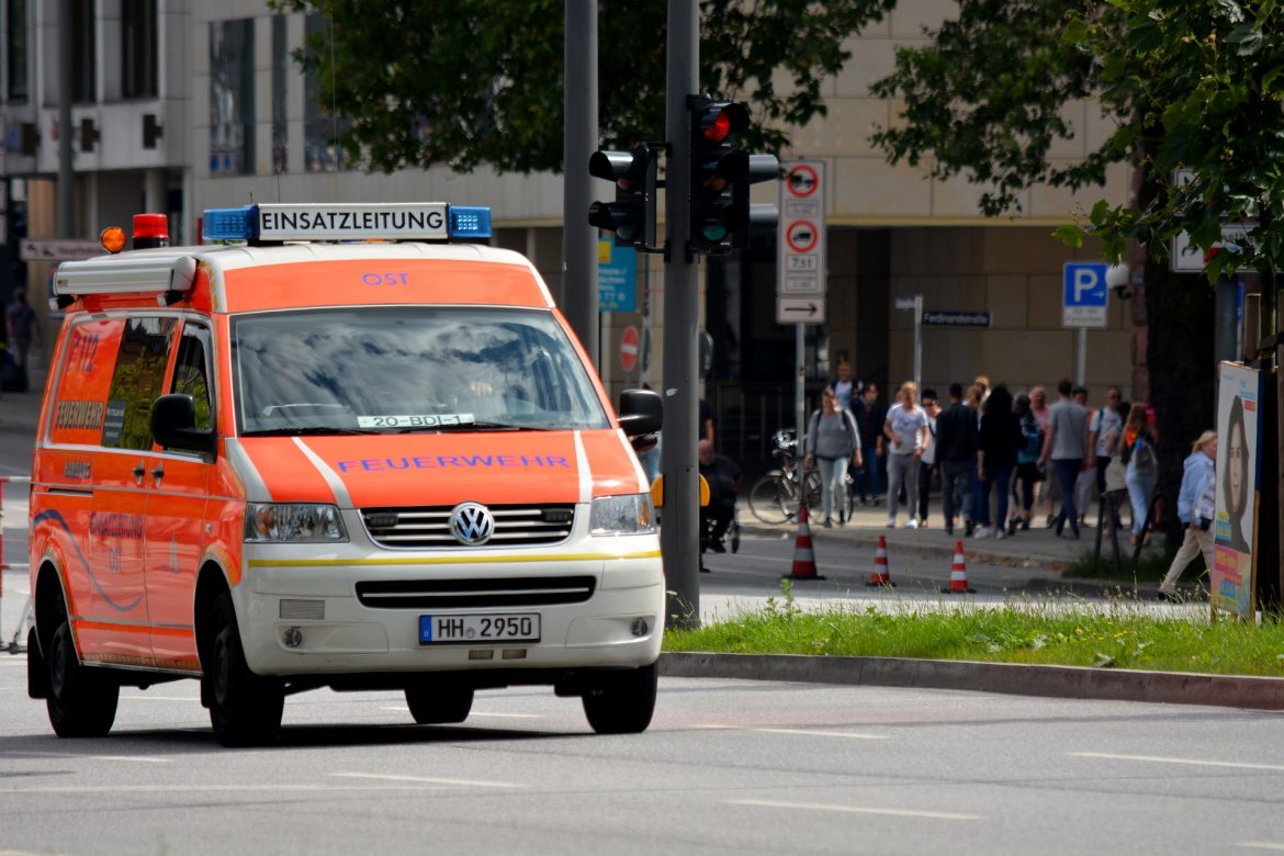 Großeinsatz der Feuerwehr in St. Georg – 150 Hotelgäste evakuiert