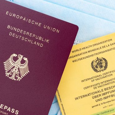 Neues Gesetz soll Impfpass-Fälscher härter bestrafen