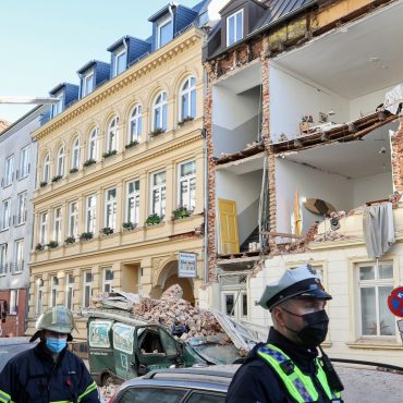 Hauswand in Ottensen eingestürzt – Suche nach der Ursache